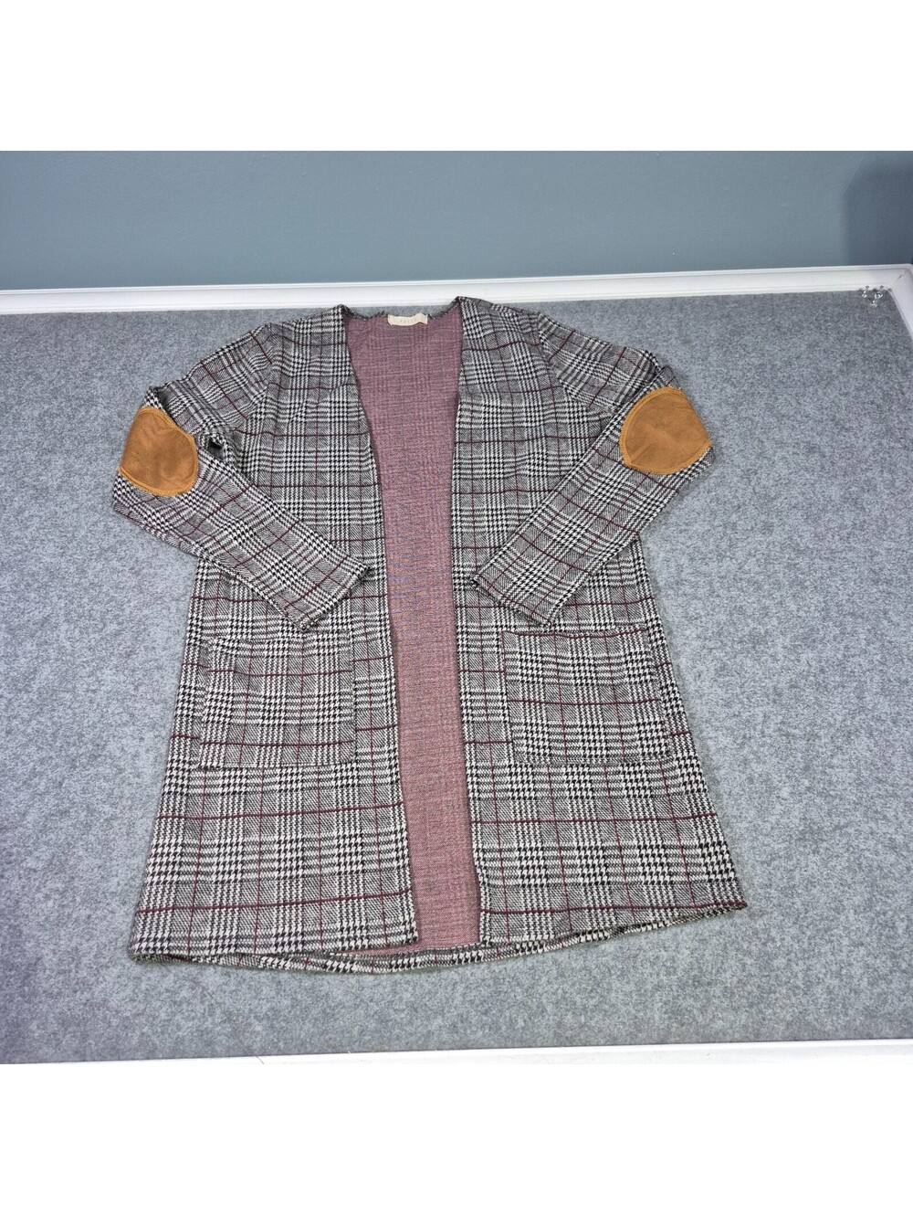Entro Womens Cardigan Size Small Plaid Elbow Patches Classic Business Casual